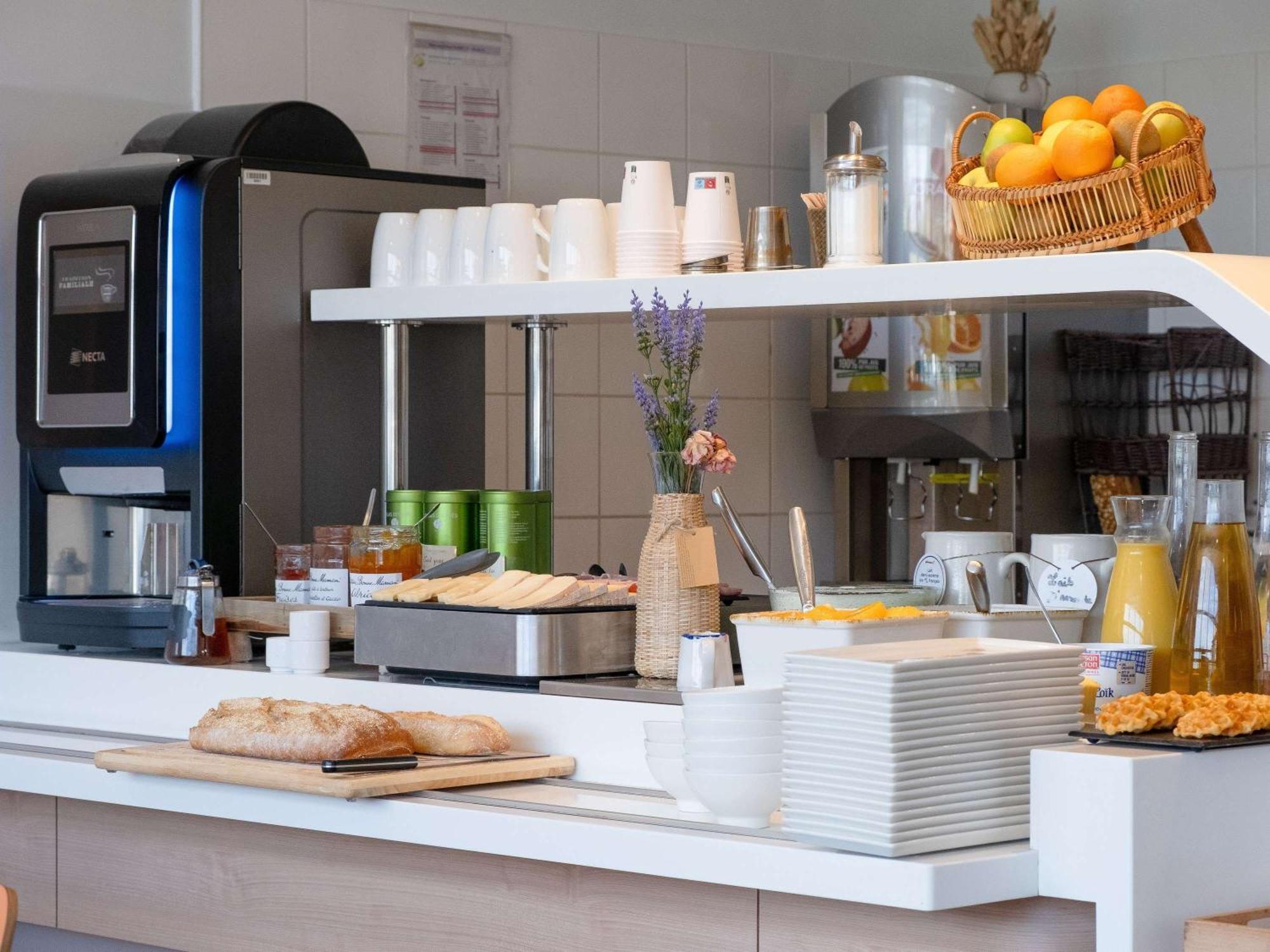Ibis Budget Montauban Les Chaumes Esterno foto