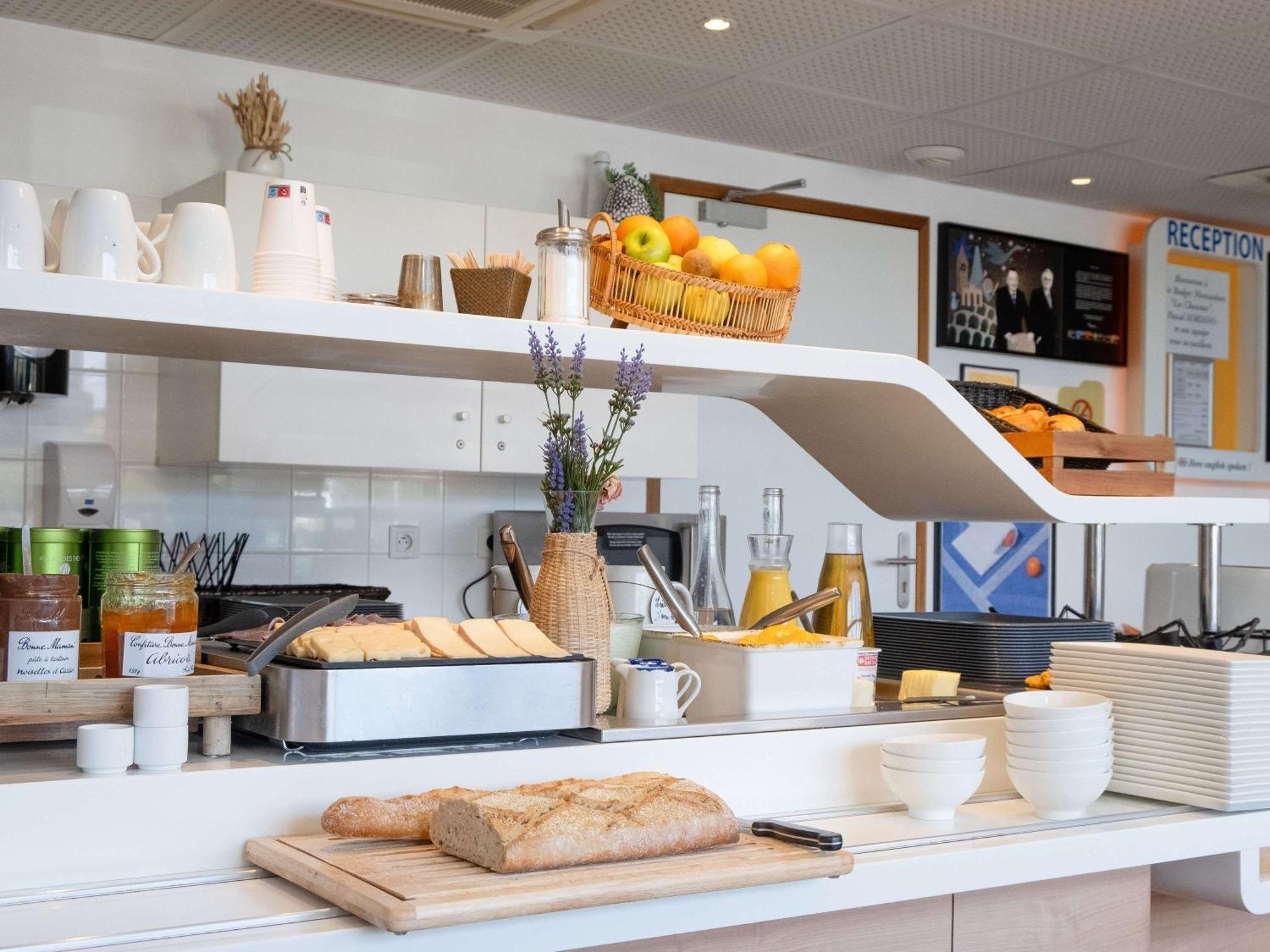 Ibis Budget Montauban Les Chaumes Esterno foto