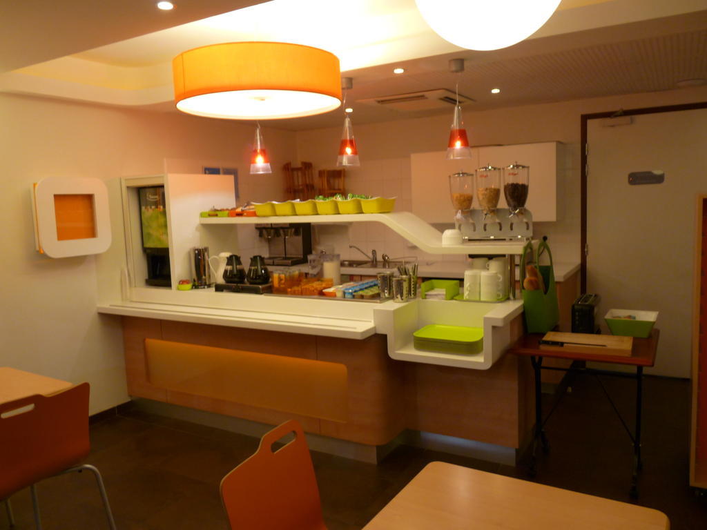 Ibis Budget Montauban Les Chaumes Esterno foto